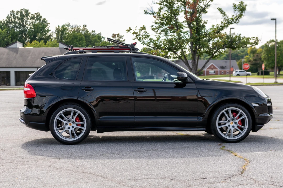 2008 Porsche 955/957 Cayenne GTS - Image 8 of 31