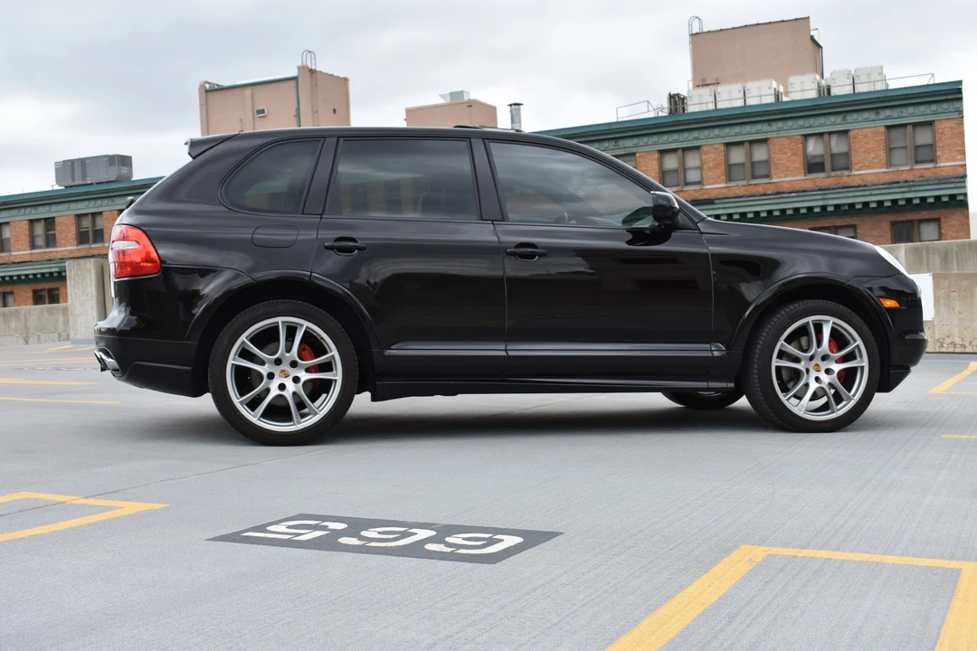 2008 Porsche 955/957 Cayenne GTS - Image 16 of 31