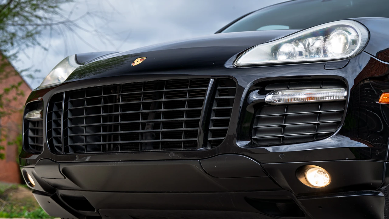 2008 Porsche 955/957 Cayenne GTS - Image 29 of 31