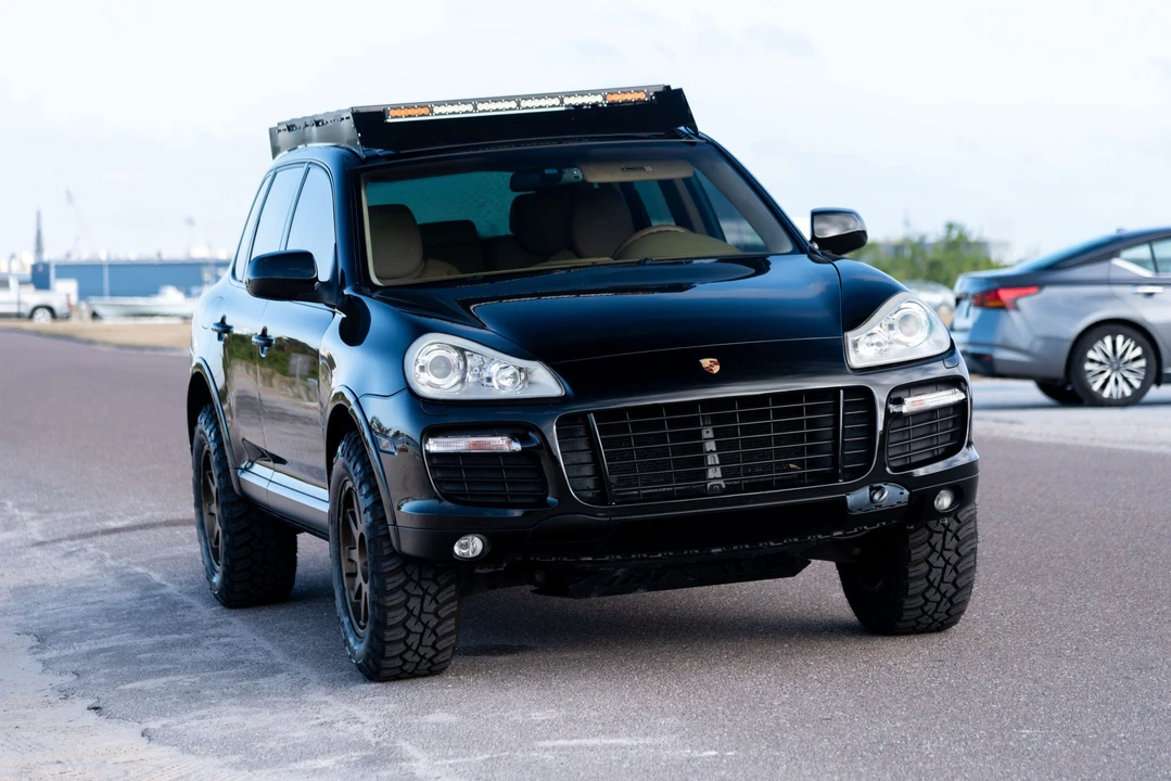 2008 Porsche 955/957 Cayenne GTS - Image 2 of 31