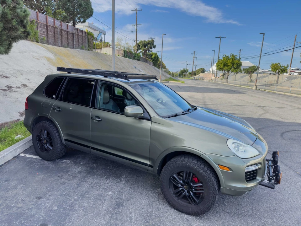 2008 Porsche 955/957 Cayenne GTS - Image 30 of 31