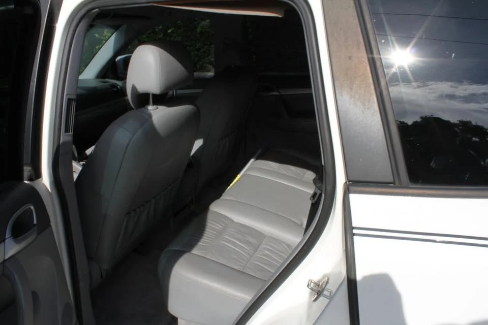 2008 Porsche 955/957 Cayenne - Image 9 of 11