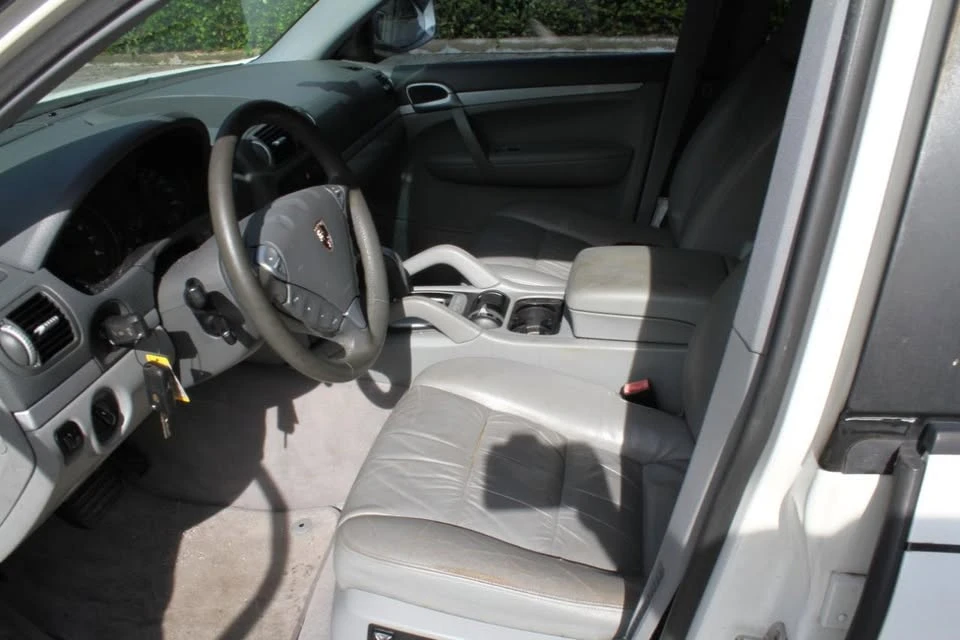 2008 Porsche 955/957 Cayenne - Image 8 of 11