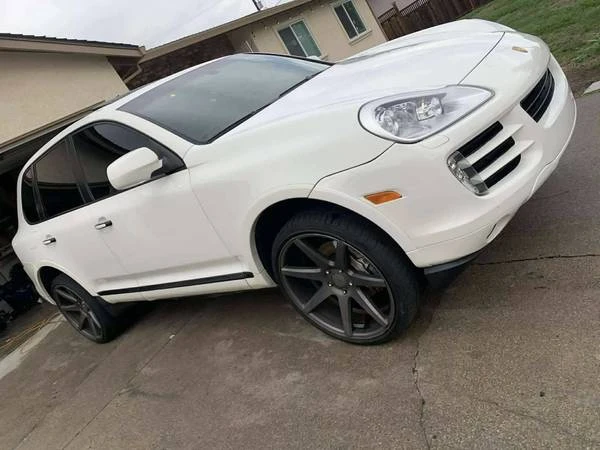 2008 Porsche 955/957 Cayenne S - Image 9 of 12