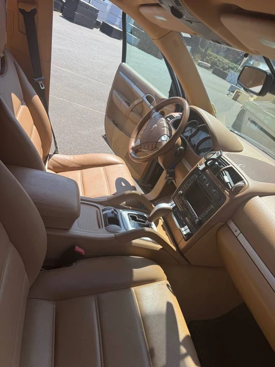 2008 Porsche 955/957 Cayenne S - Image 10 of 11