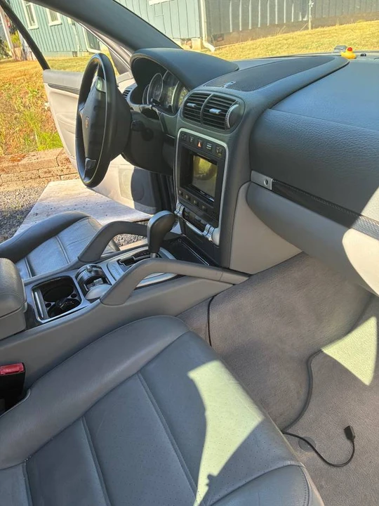 2008 Porsche 955/957 Cayenne S - Image 6 of 10