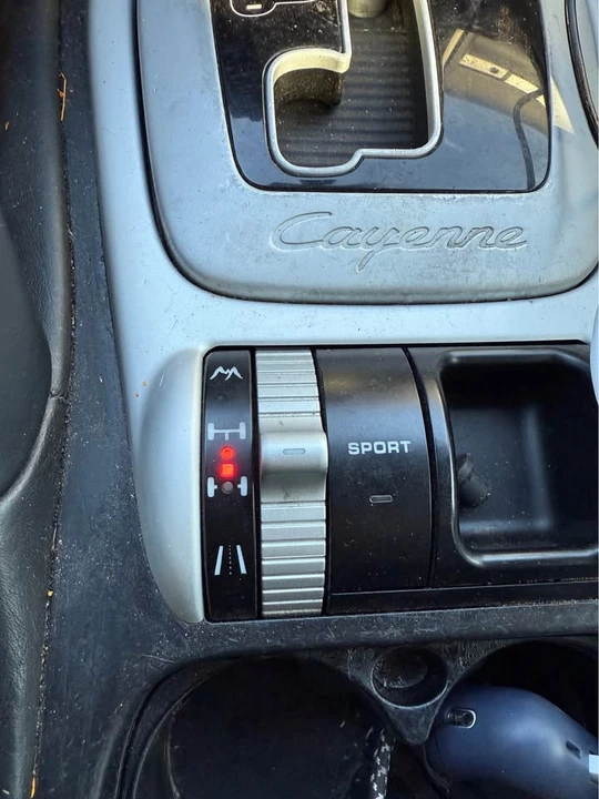 2008 Porsche 955/957 Cayenne S - Image 5 of 11