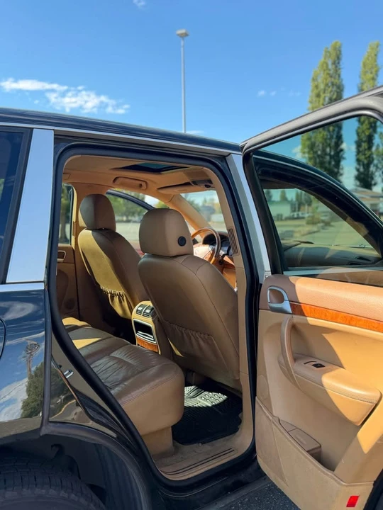 2008 Porsche 955/957 Cayenne S - Image 8 of 11