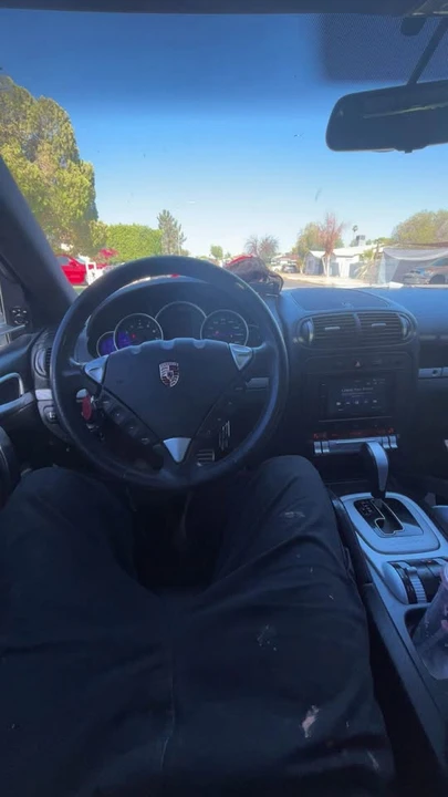 2008 Porsche 955/957 Cayenne S - Image 9 of 17