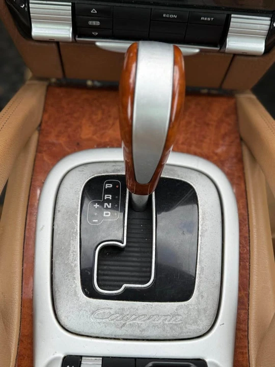 2008 Porsche 955/957 Cayenne S - Image 9 of 14