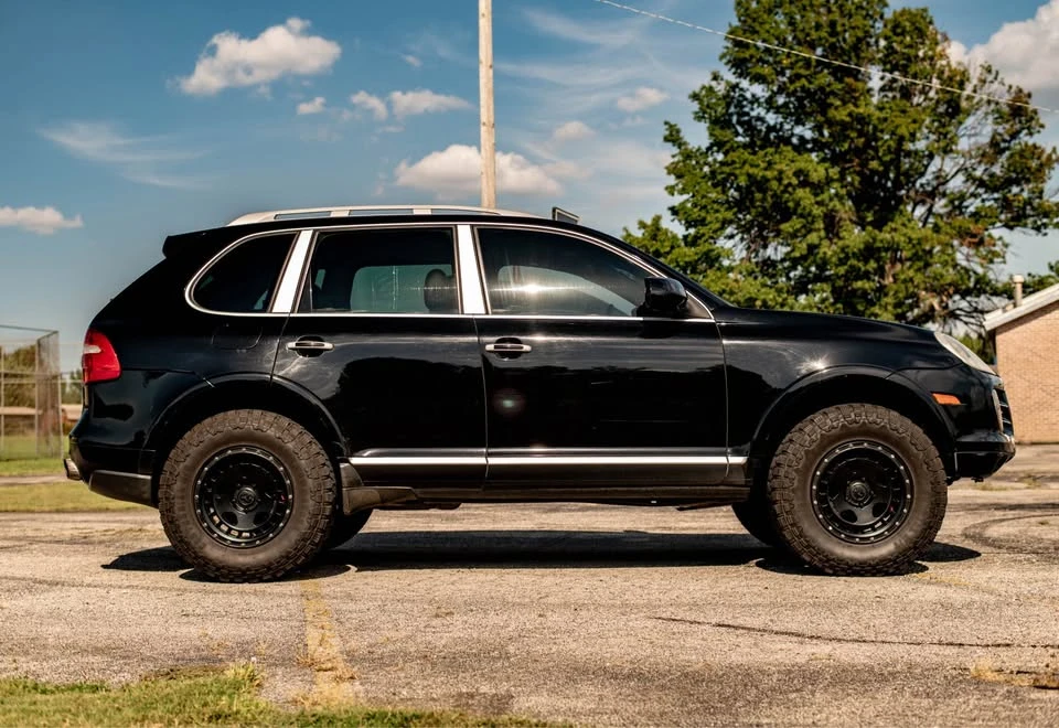 2008 Porsche 955/957 Cayenne S - Image 2 of 15