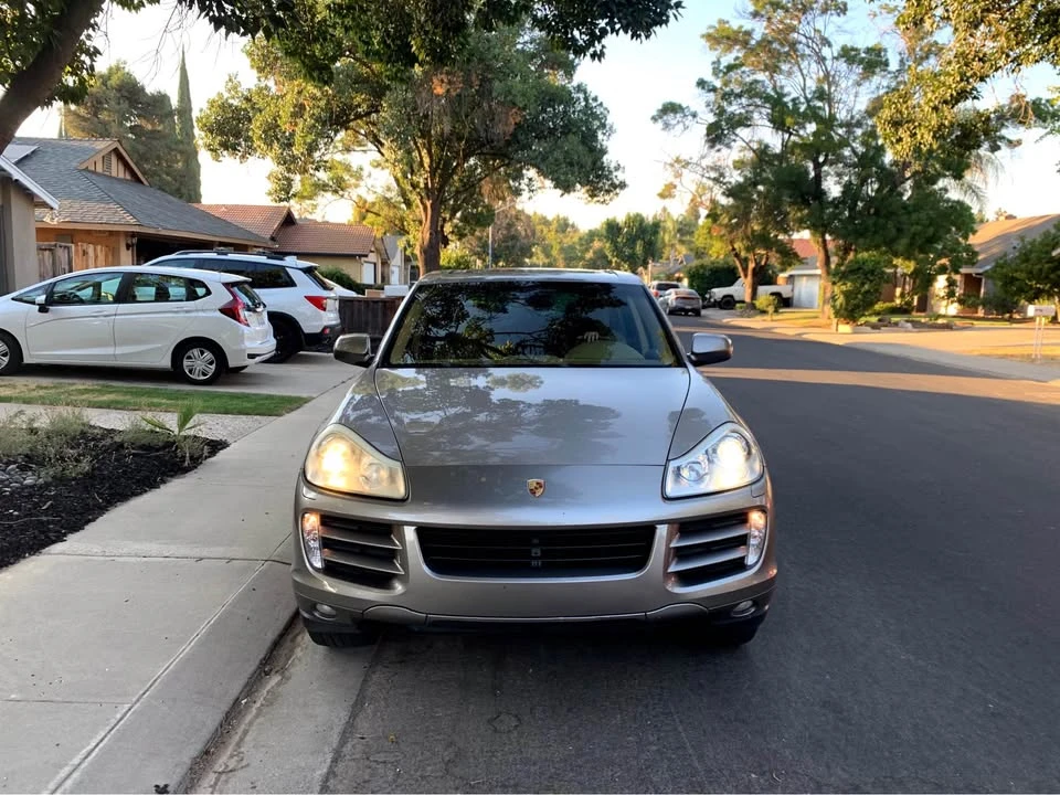 2008 Porsche 955/957 Cayenne S - Image 2 of 9