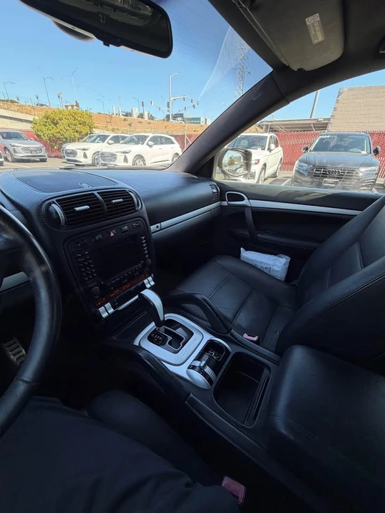 2008 Porsche 955/957 Cayenne S - Image 16 of 20