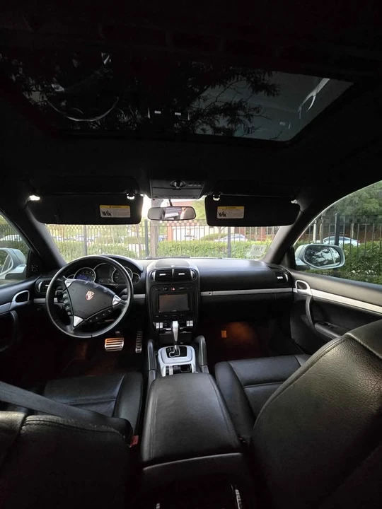 2008 Porsche 955/957 Cayenne S - Image 2 of 10