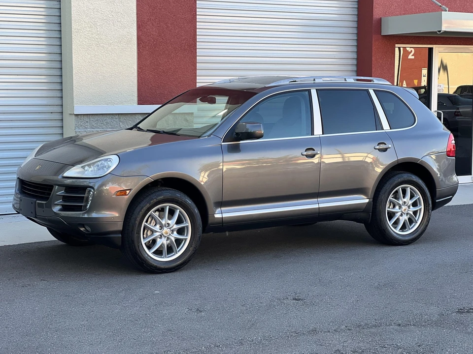 2008 Porsche 955/957 Cayenne S - Image 2 of 31