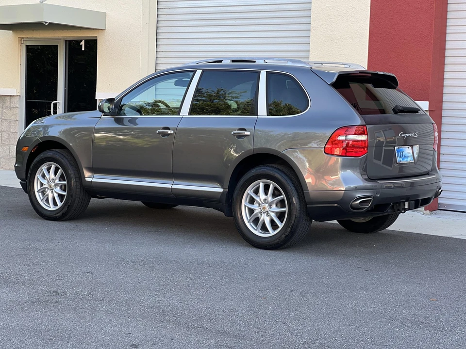 2008 Porsche 955/957 Cayenne S - Image 7 of 31