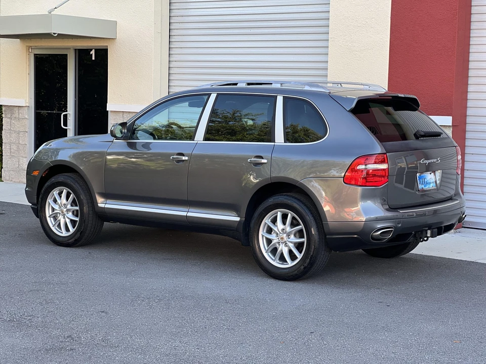 2008 Porsche 955/957 Cayenne S - Image 8 of 31