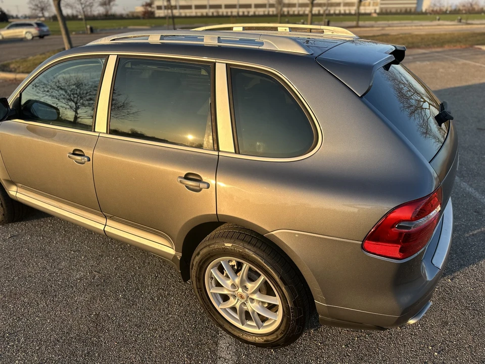 2008 Porsche 955/957 Cayenne S - Image 29 of 31