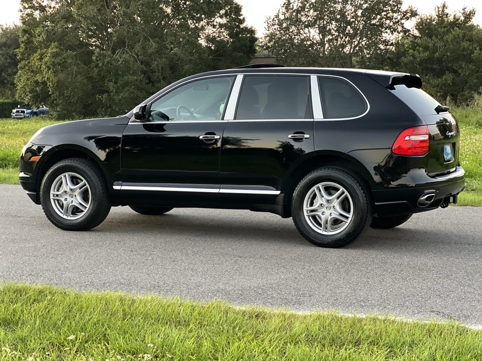 2008 Porsche 955/957 Cayenne S - Image 8 of 31