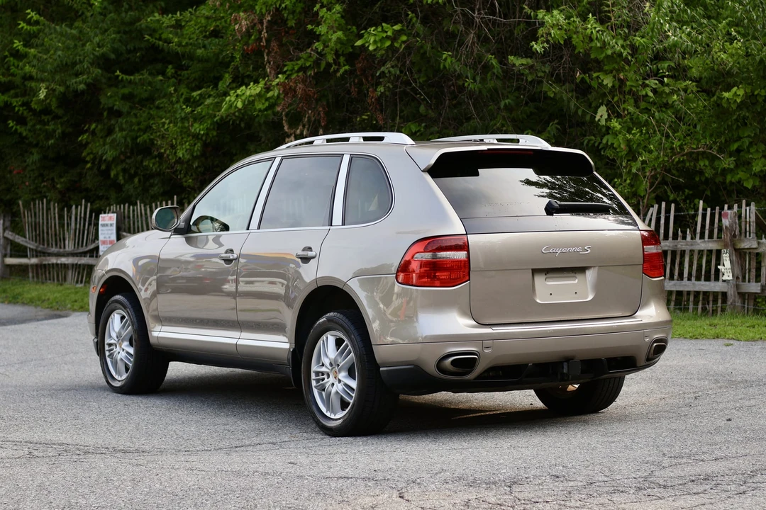 2008 Porsche 955/957 Cayenne S - Image 16 of 31