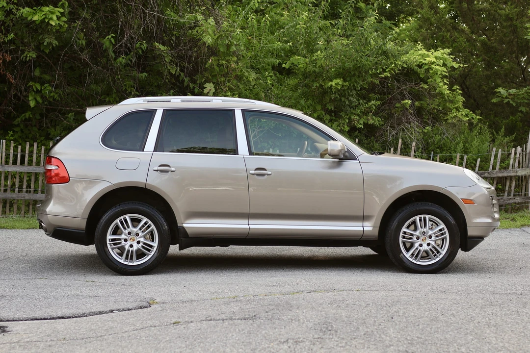 2008 Porsche 955/957 Cayenne S - Image 10 of 31