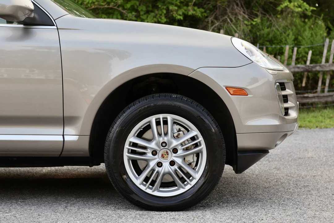 2008 Porsche 955/957 Cayenne S - Image 24 of 31
