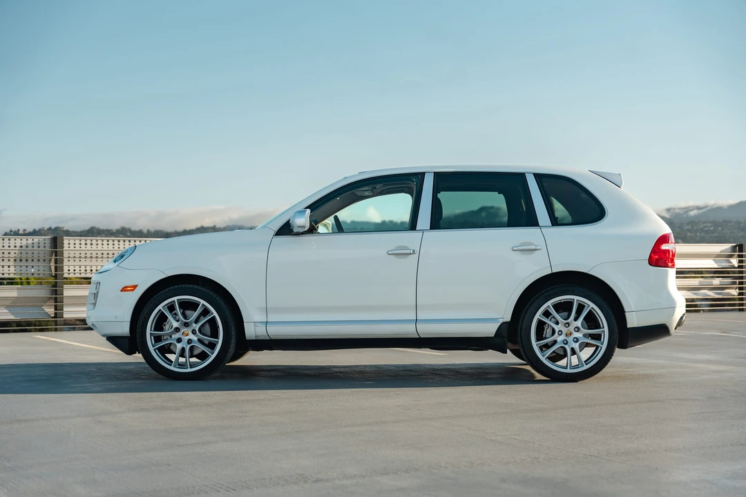 2008 Porsche 955/957 Cayenne S - Image 16 of 31