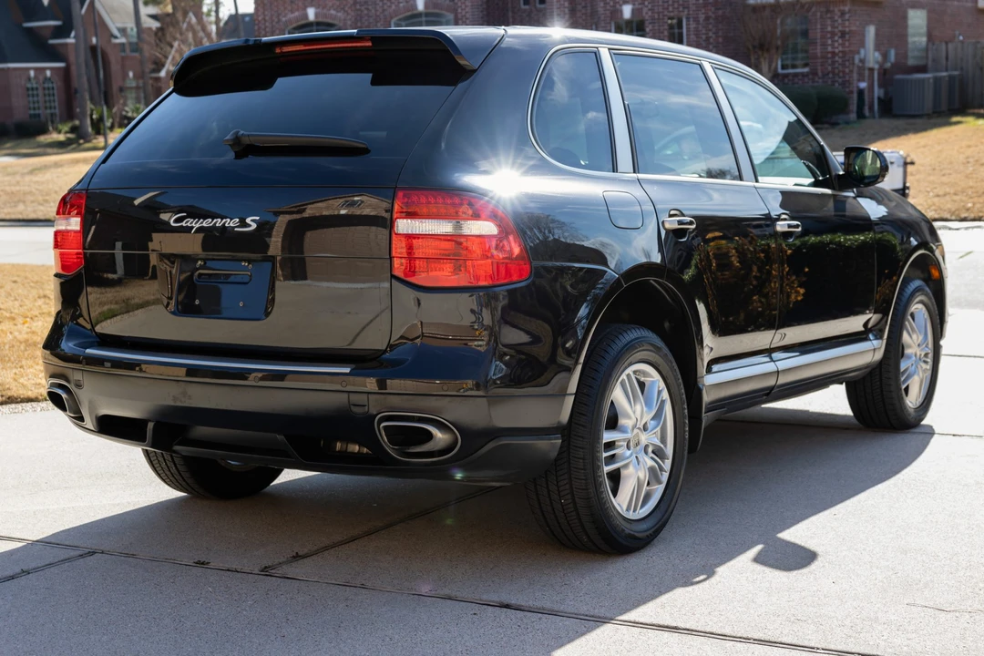 2008 Porsche 955/957 Cayenne S - Image 7 of 31
