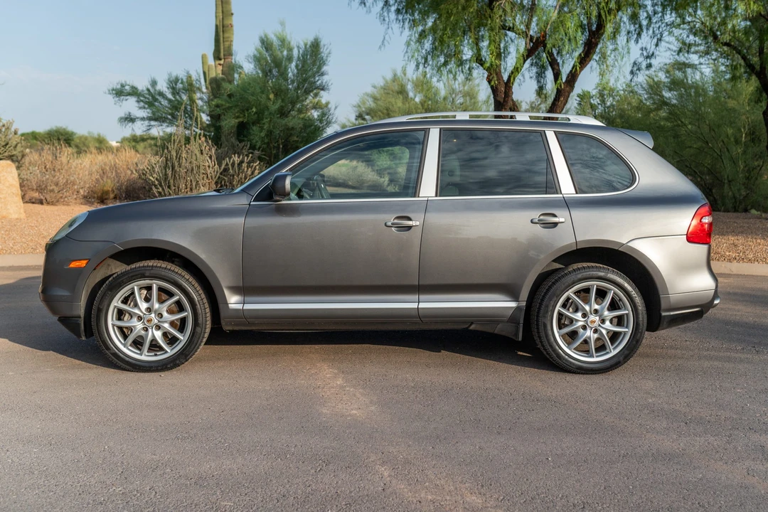 2008 Porsche 955/957 Cayenne S - Image 9 of 31