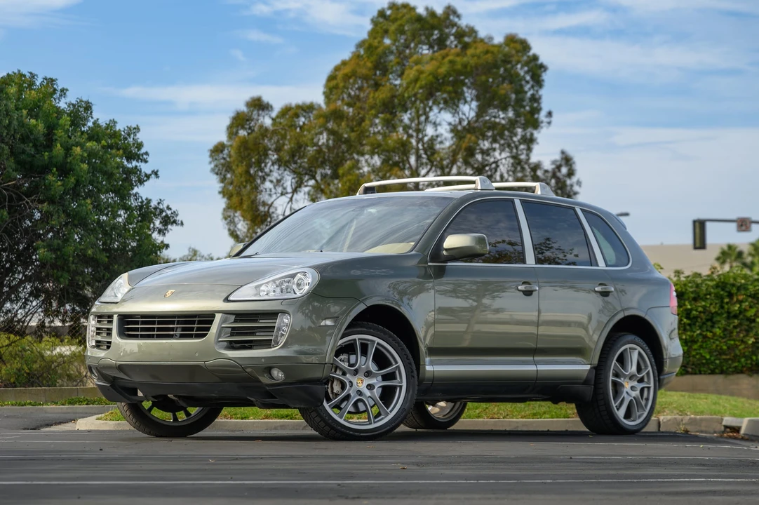 2008 Porsche 955/957 Cayenne S - Image 2 of 31