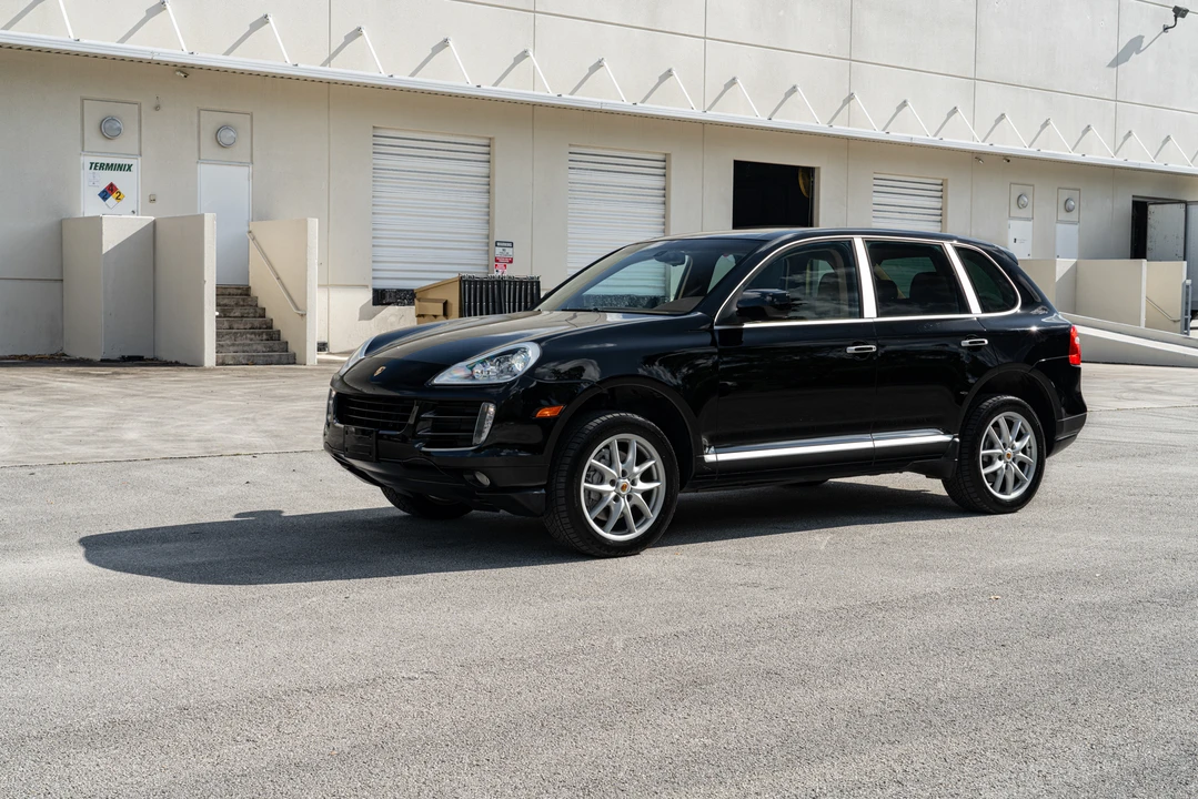 2008 Porsche 955/957 Cayenne S - Image 2 of 31