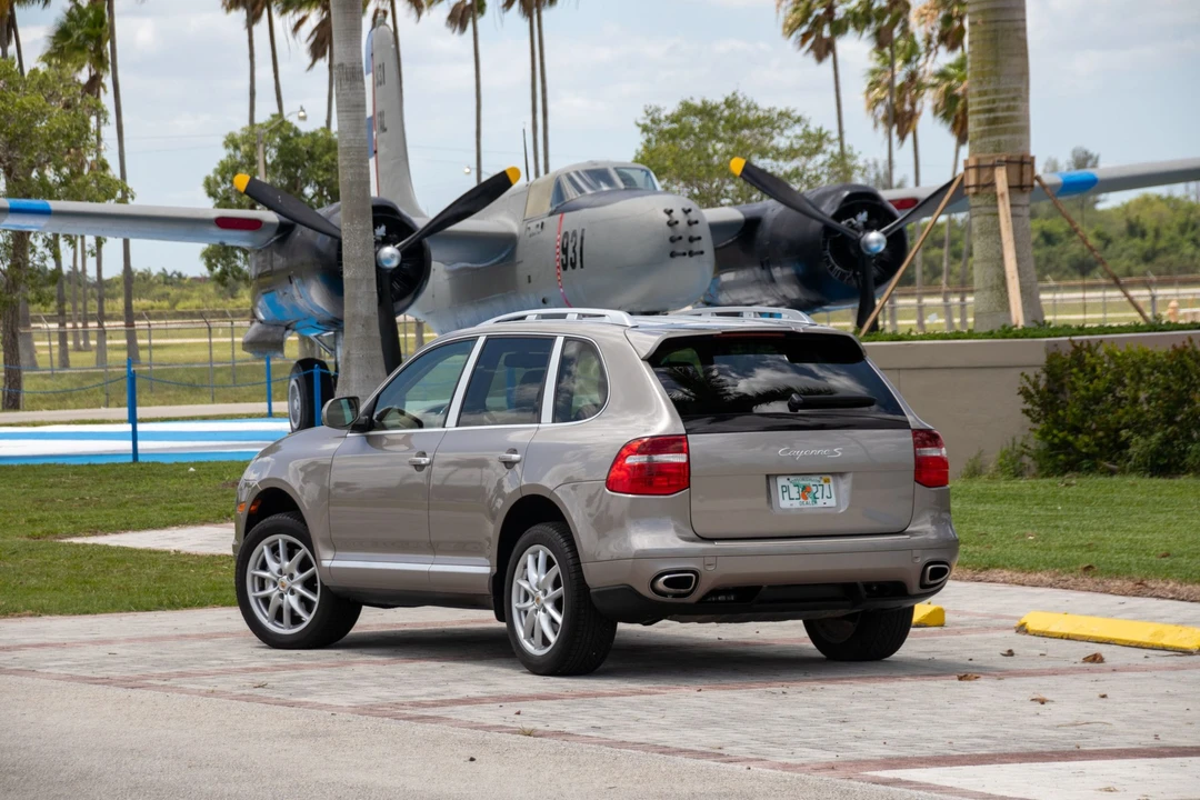 2008 Porsche 955/957 Cayenne S - Image 7 of 31