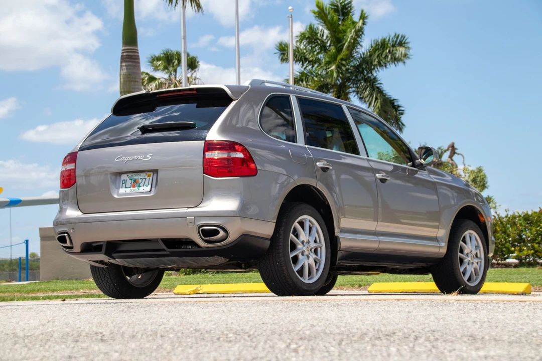 2008 Porsche 955/957 Cayenne S - Image 16 of 31