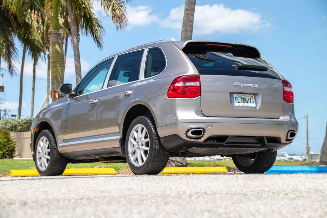 2008 Porsche 955/957 Cayenne S - Image 10 of 31