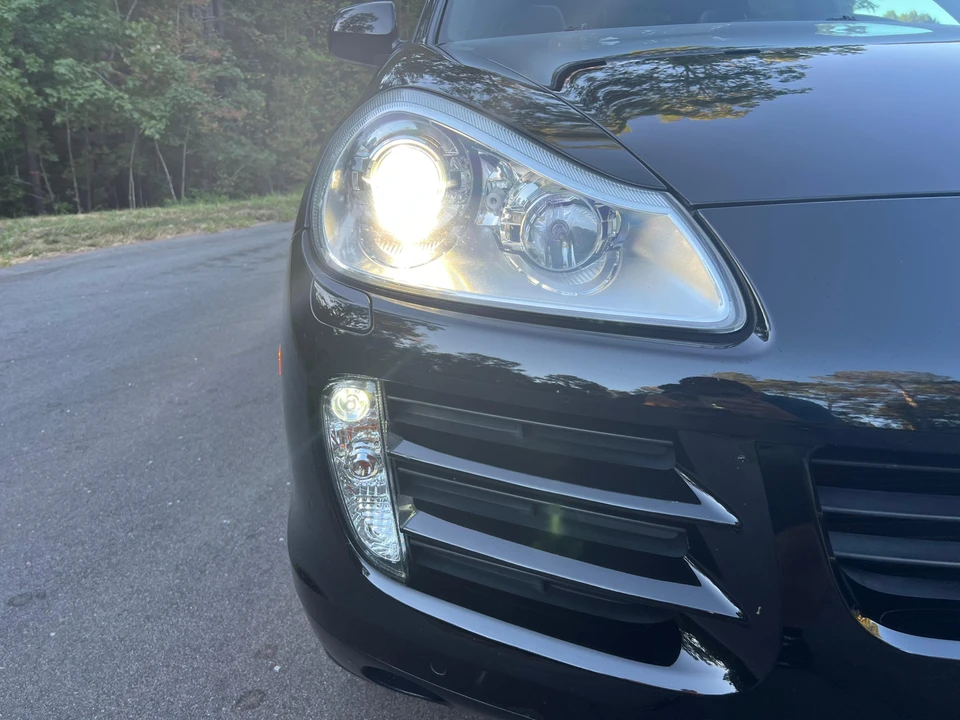 2008 Porsche 955/957 Cayenne S - Image 14 of 31