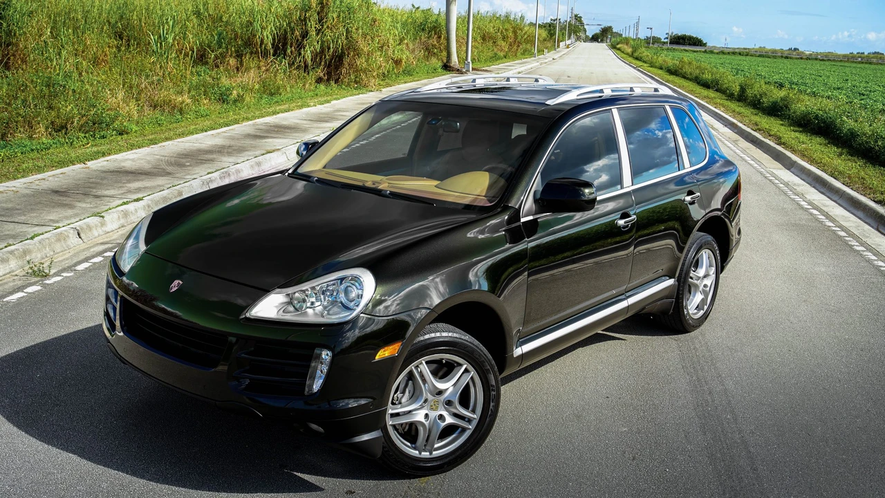2008 Porsche 955/957 Cayenne S - Image 2 of 31