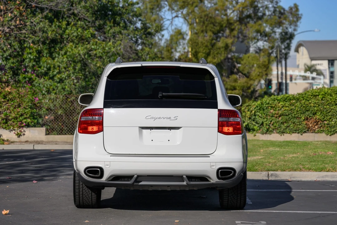 2008 Porsche 955/957 Cayenne S - Image 9 of 31