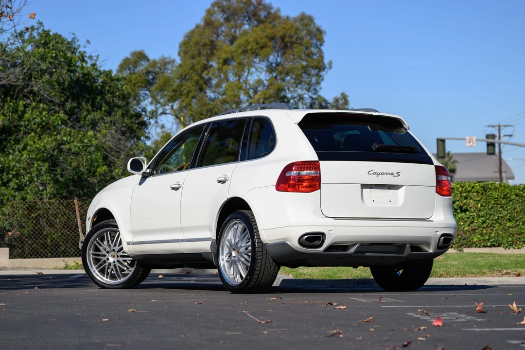 2008 Porsche 955/957 Cayenne S - Image 7 of 31