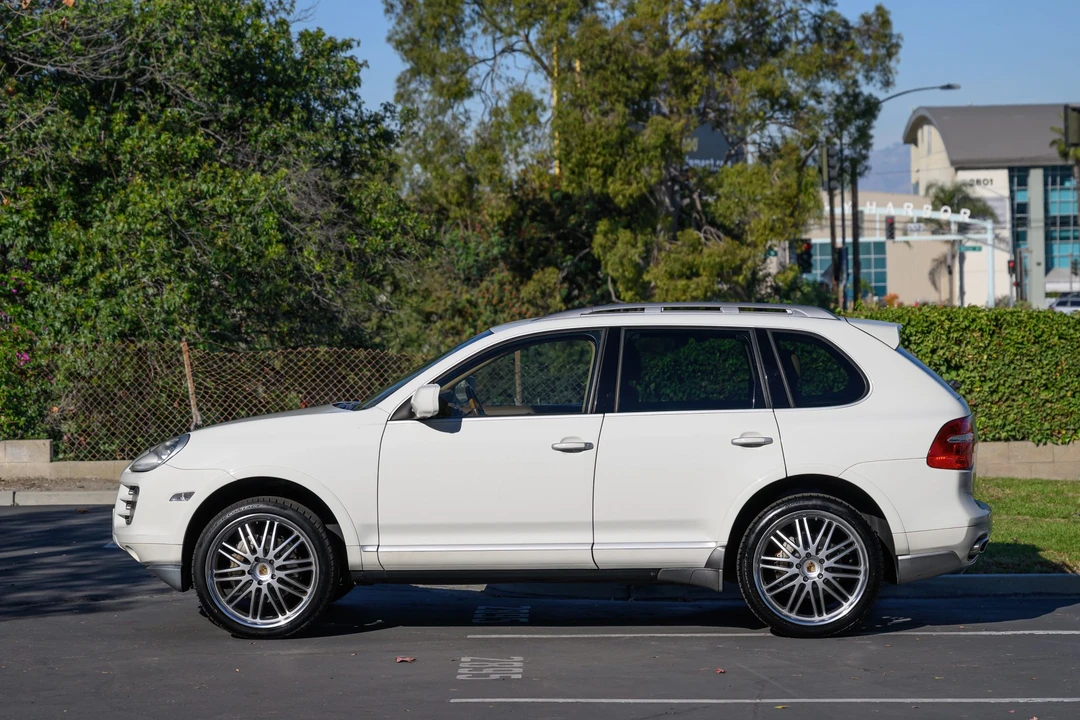2008 Porsche 955/957 Cayenne S - Image 5 of 31