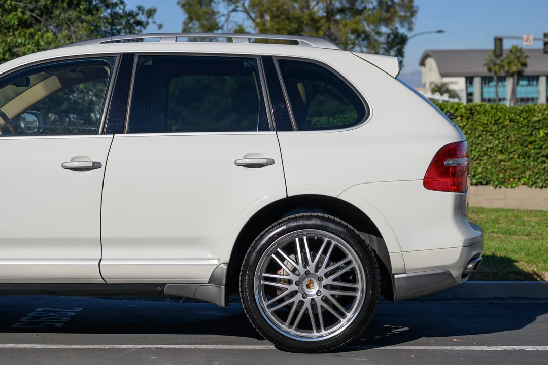2008 Porsche 955/957 Cayenne S - Image 27 of 31