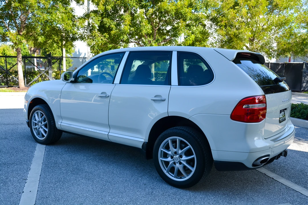 2008 Porsche 955/957 Cayenne S - Image 6 of 31