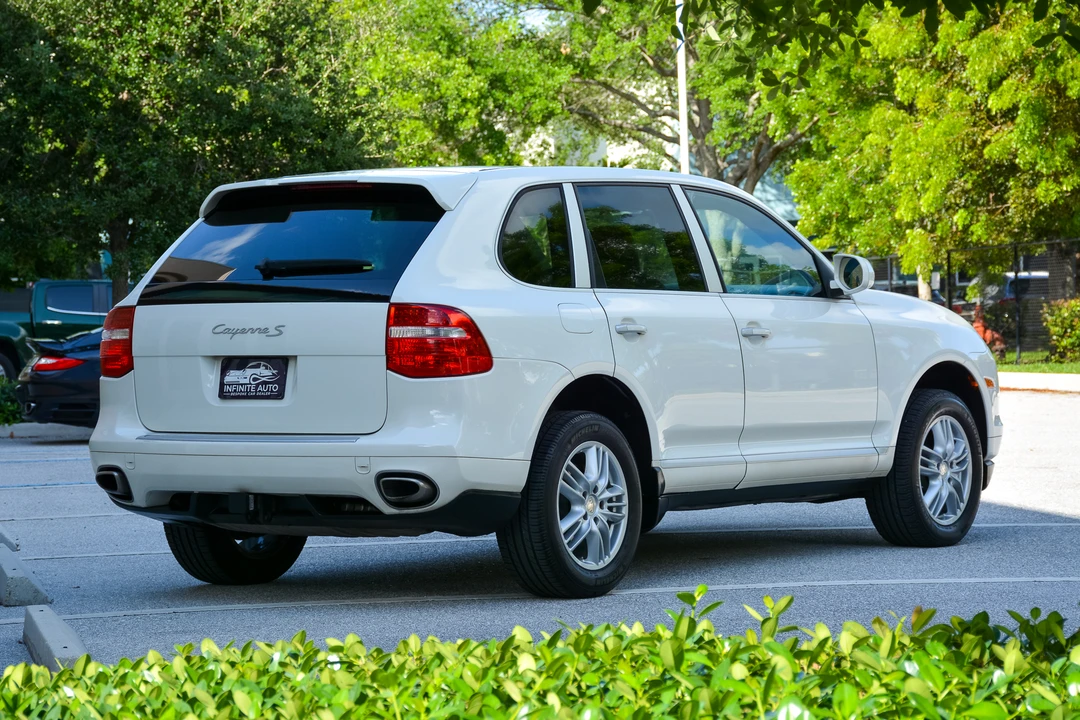 2008 Porsche 955/957 Cayenne S - Image 10 of 31