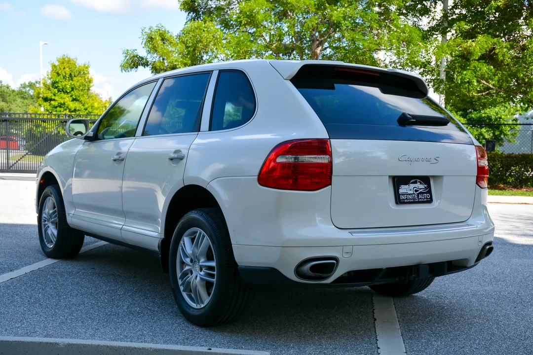 2008 Porsche 955/957 Cayenne S - Image 7 of 31