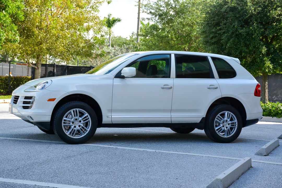 2008 Porsche 955/957 Cayenne S - Image 4 of 31