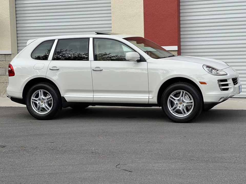 2008 Porsche 955/957 Cayenne S - Image 8 of 31
