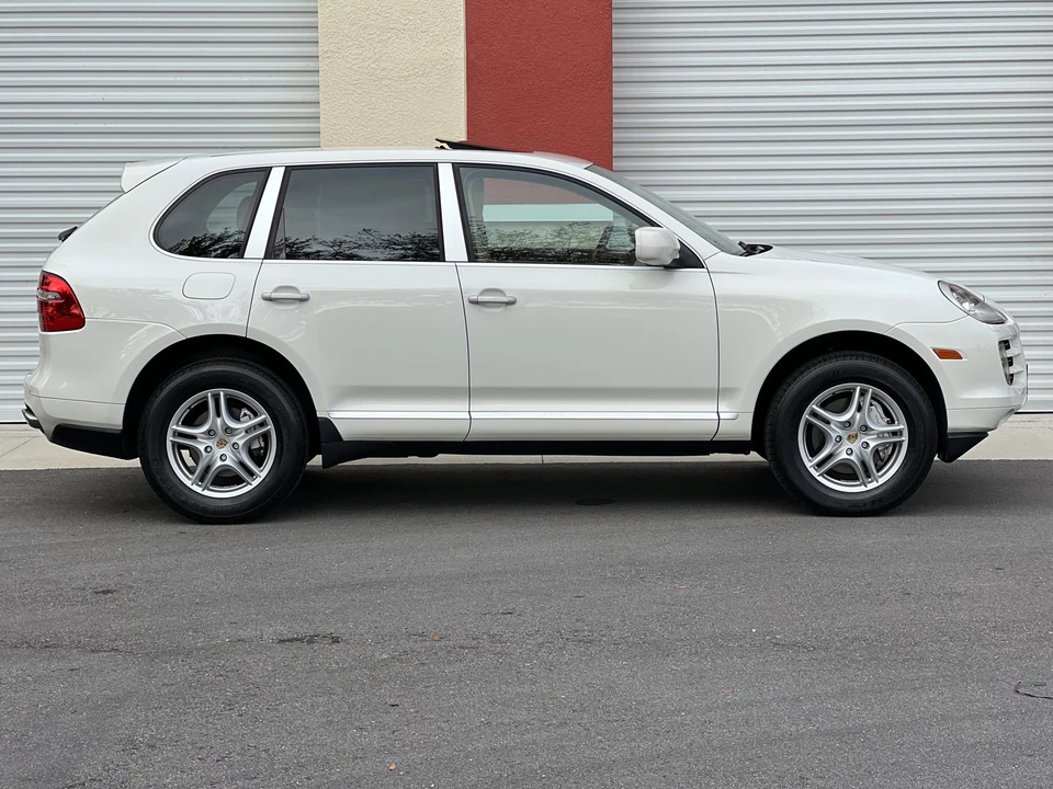 2008 Porsche 955/957 Cayenne S - Image 9 of 31