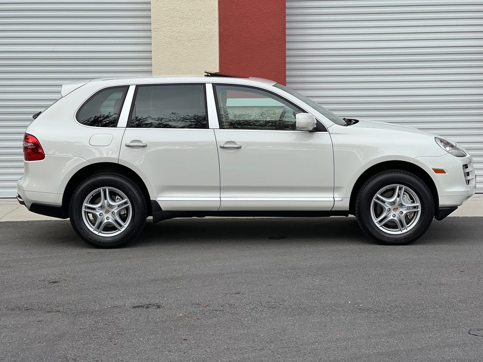2008 Porsche 955/957 Cayenne S - Image 10 of 31