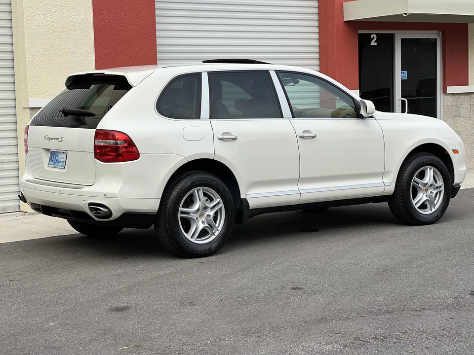 2008 Porsche 955/957 Cayenne S - Image 13 of 31
