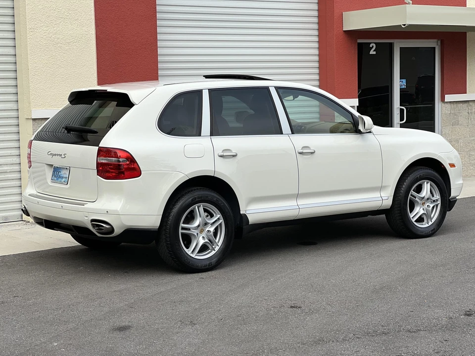 2008 Porsche 955/957 Cayenne S - Image 14 of 31
