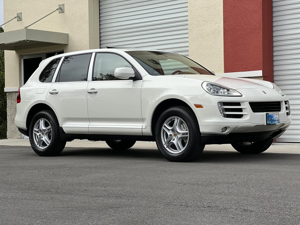 2008 Porsche 955/957 Cayenne S - Image 7 of 31